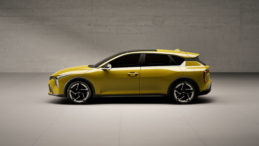 Kia K4