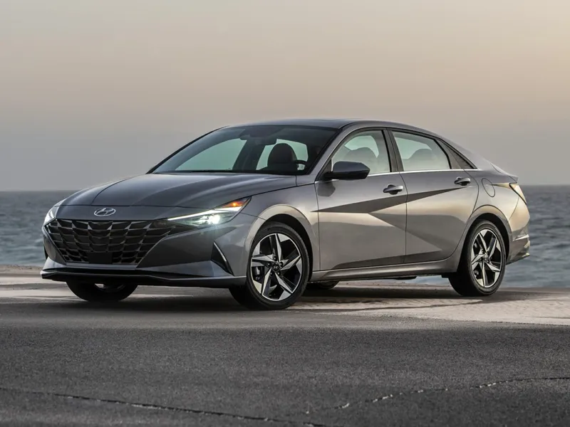 Hyundai Elantra Hybrid Blue 2023