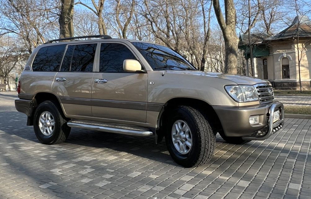 Toyota Land Cruiser 105 1999 - Дизель 4,2 л - $20500