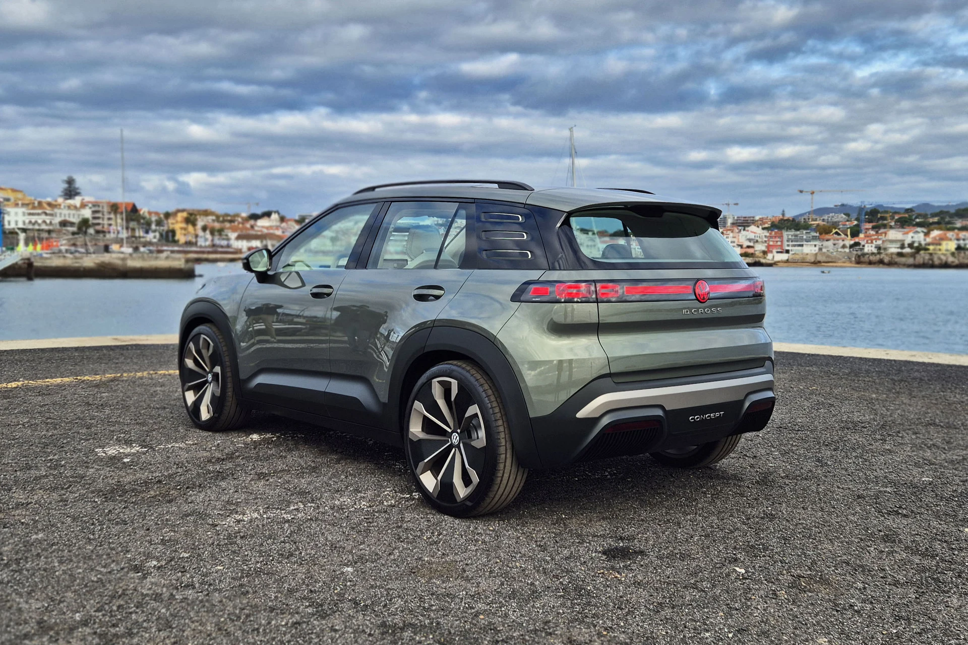 Volkswagen ID. Cross