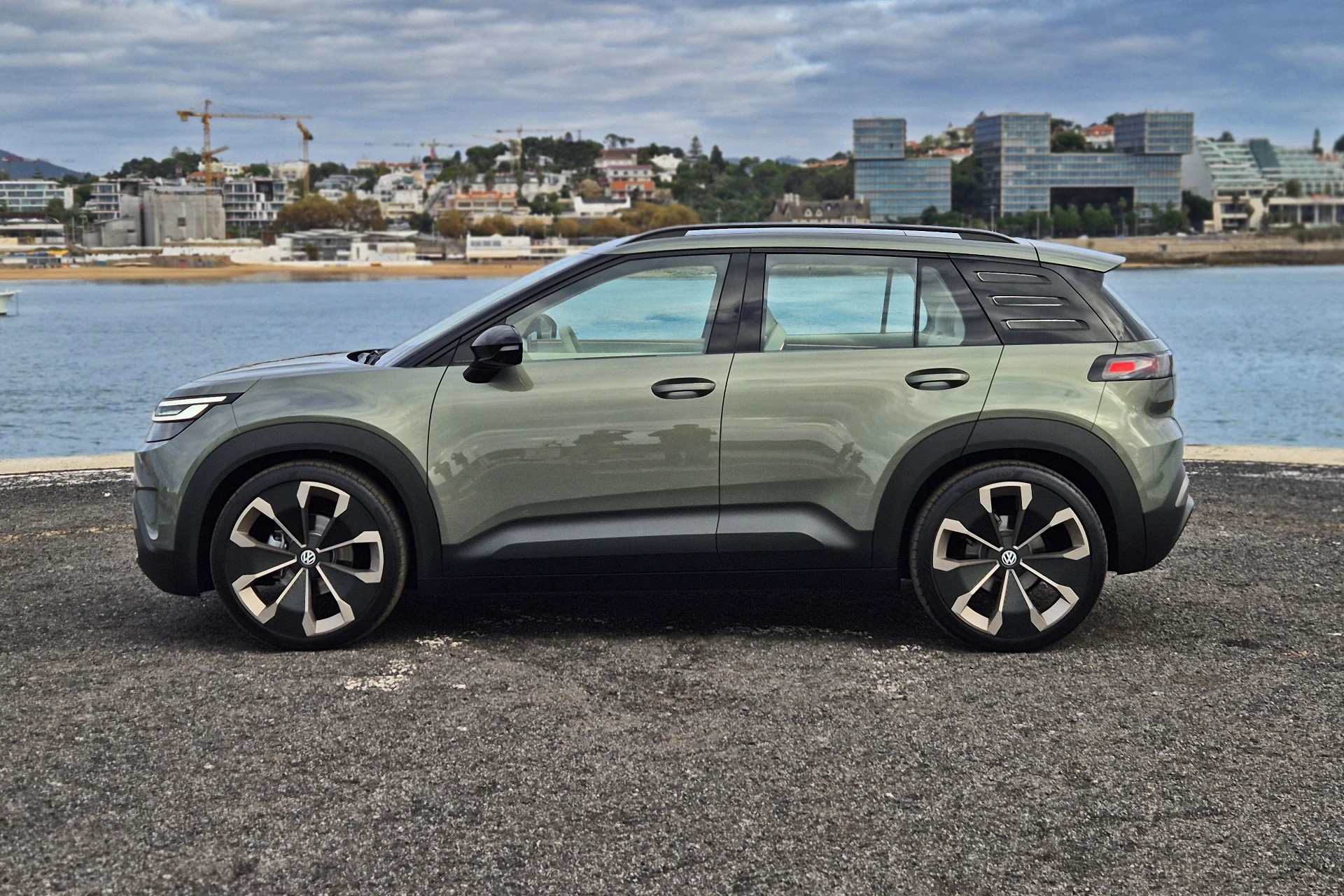 Volkswagen ID. Cross