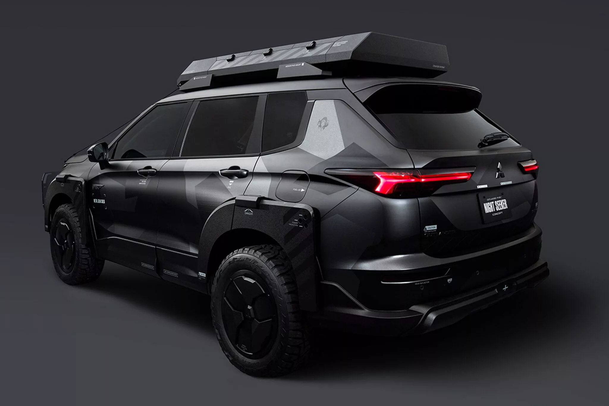 Mitsubishi Outlander PHEV Night Seeker
