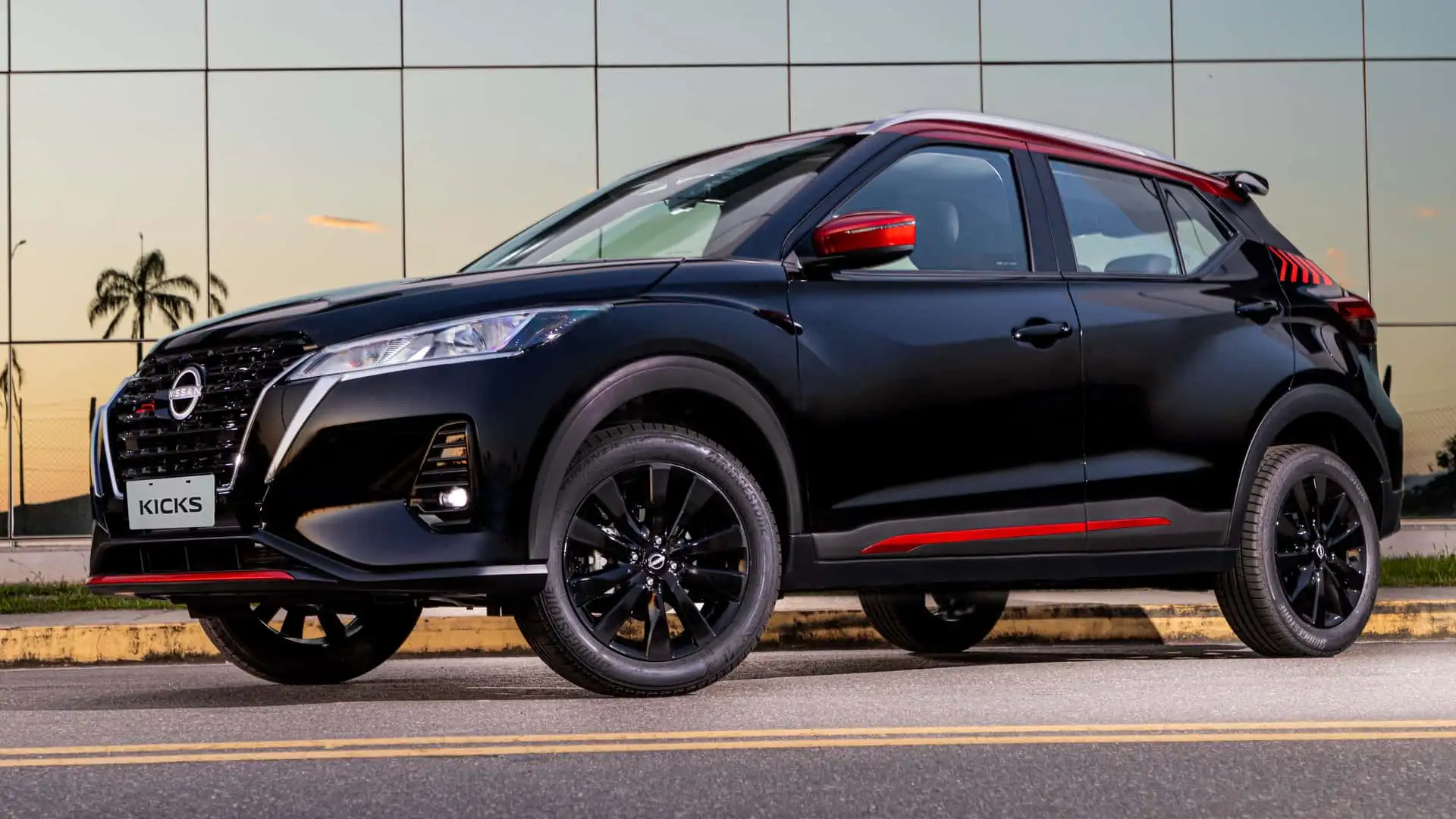 Nissan Kicks Play