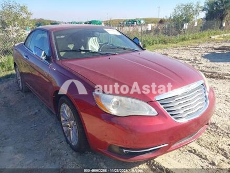 Chrysler 200