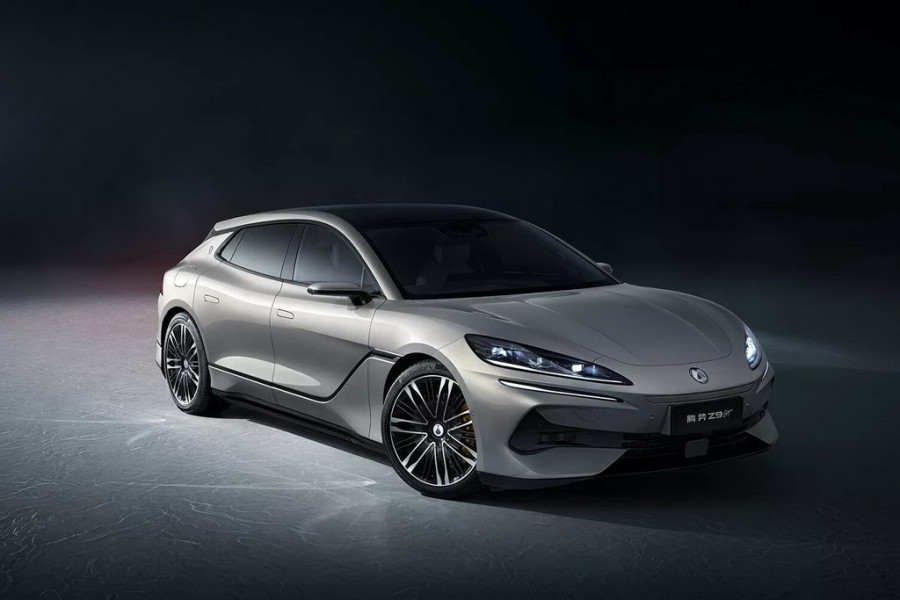 Denza Z9 GT 