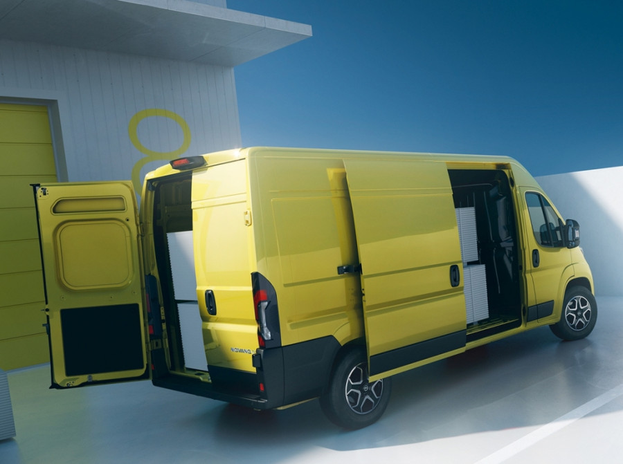 Opel Movano