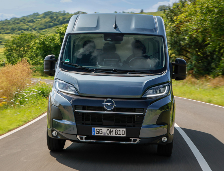 Opel Movano