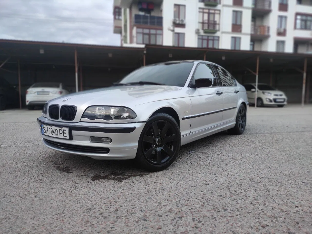 BMW 3 Series 2002 2.0