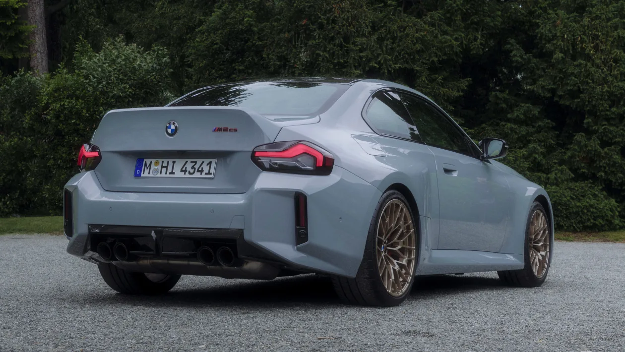 BMW M2 CS