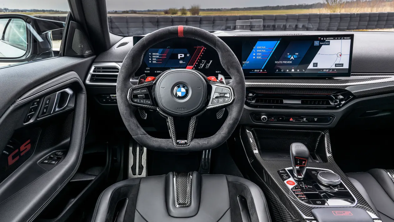 BMW M2 CS