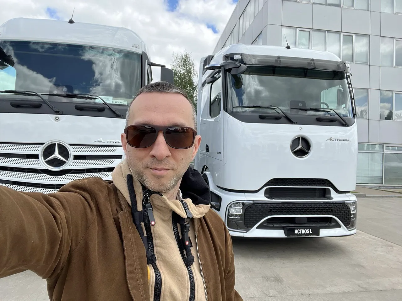 Mercedes-Benz Actros L