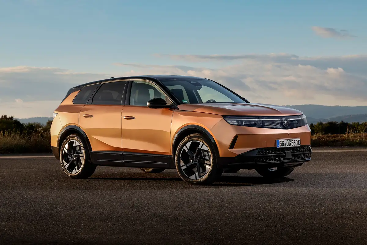Новий Opel Grandland