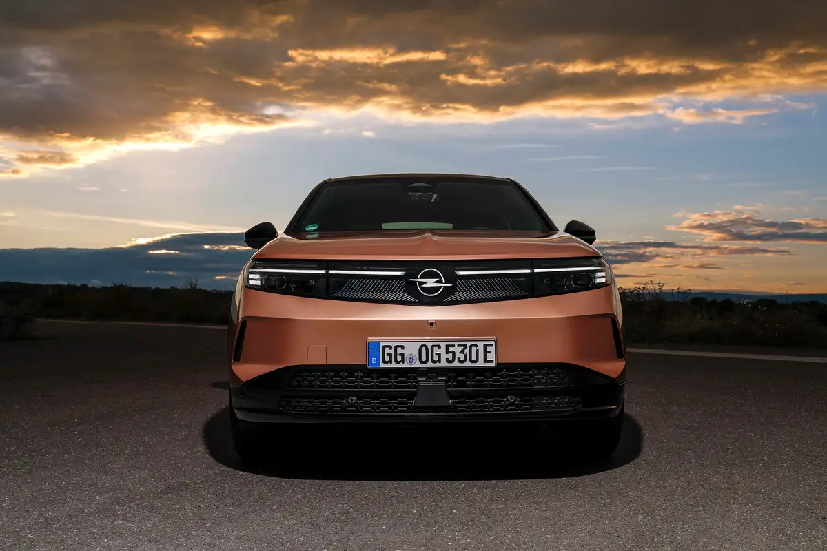 Новий Opel Grandland
