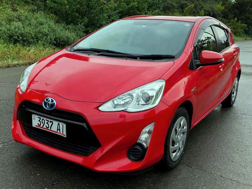 Toyota Aqua 2015