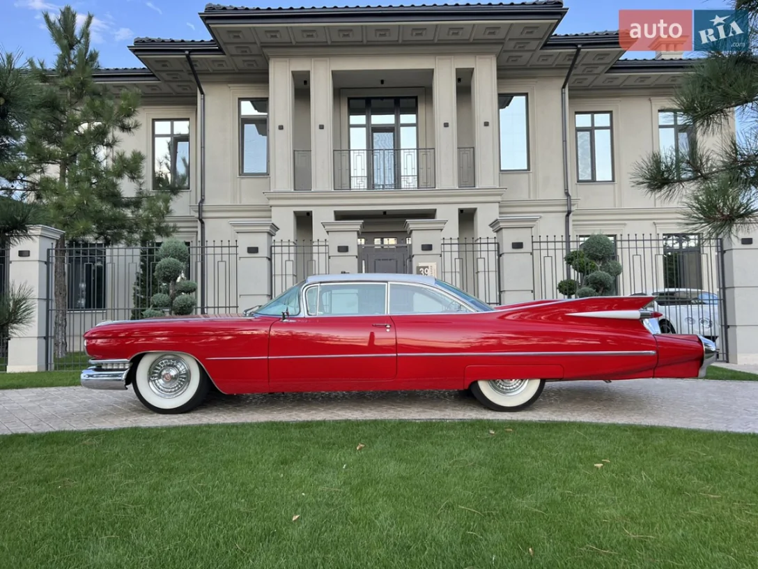 Cadillac DeVille