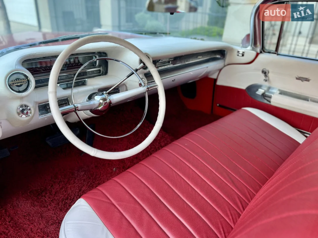 Cadillac DeVille
