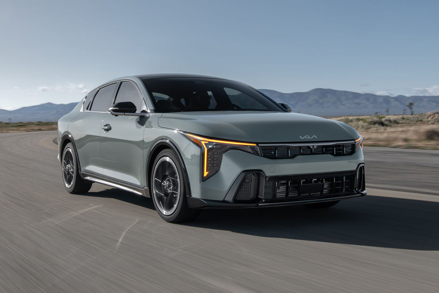 Kia K4