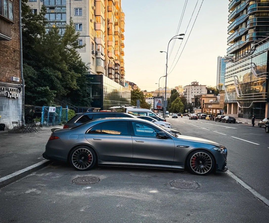 Brabus 930
