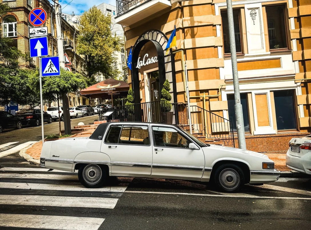 Cadillac Fleetwood