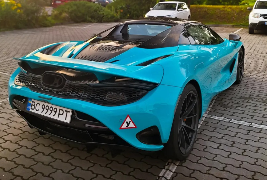 McLaren 750S Spyder