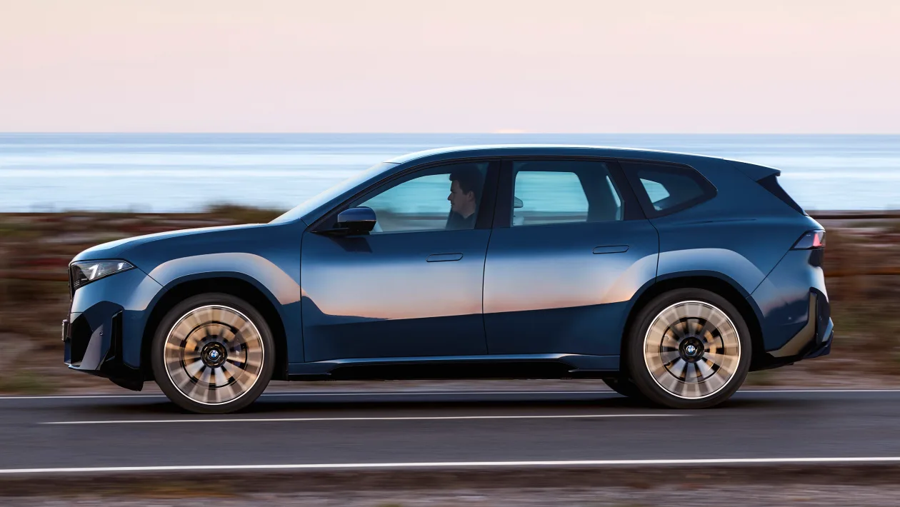 BMW iX3