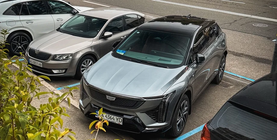 Cadillac Optiq