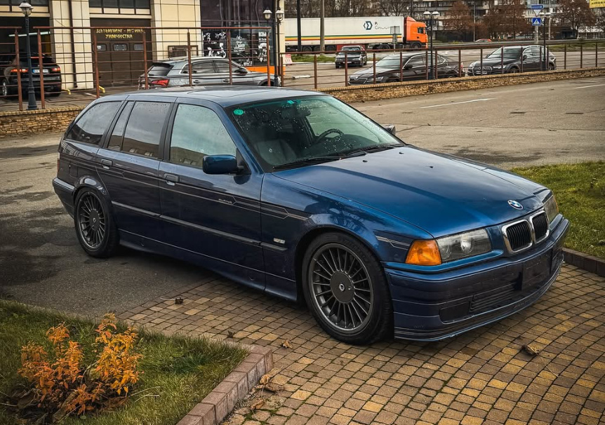 Alpina B3 3.2 Touring
