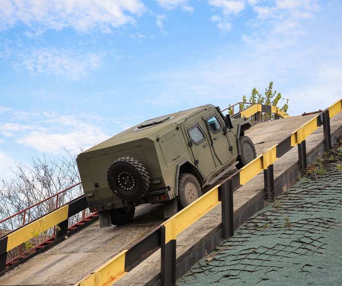 Бронеавтомобіль DESNA