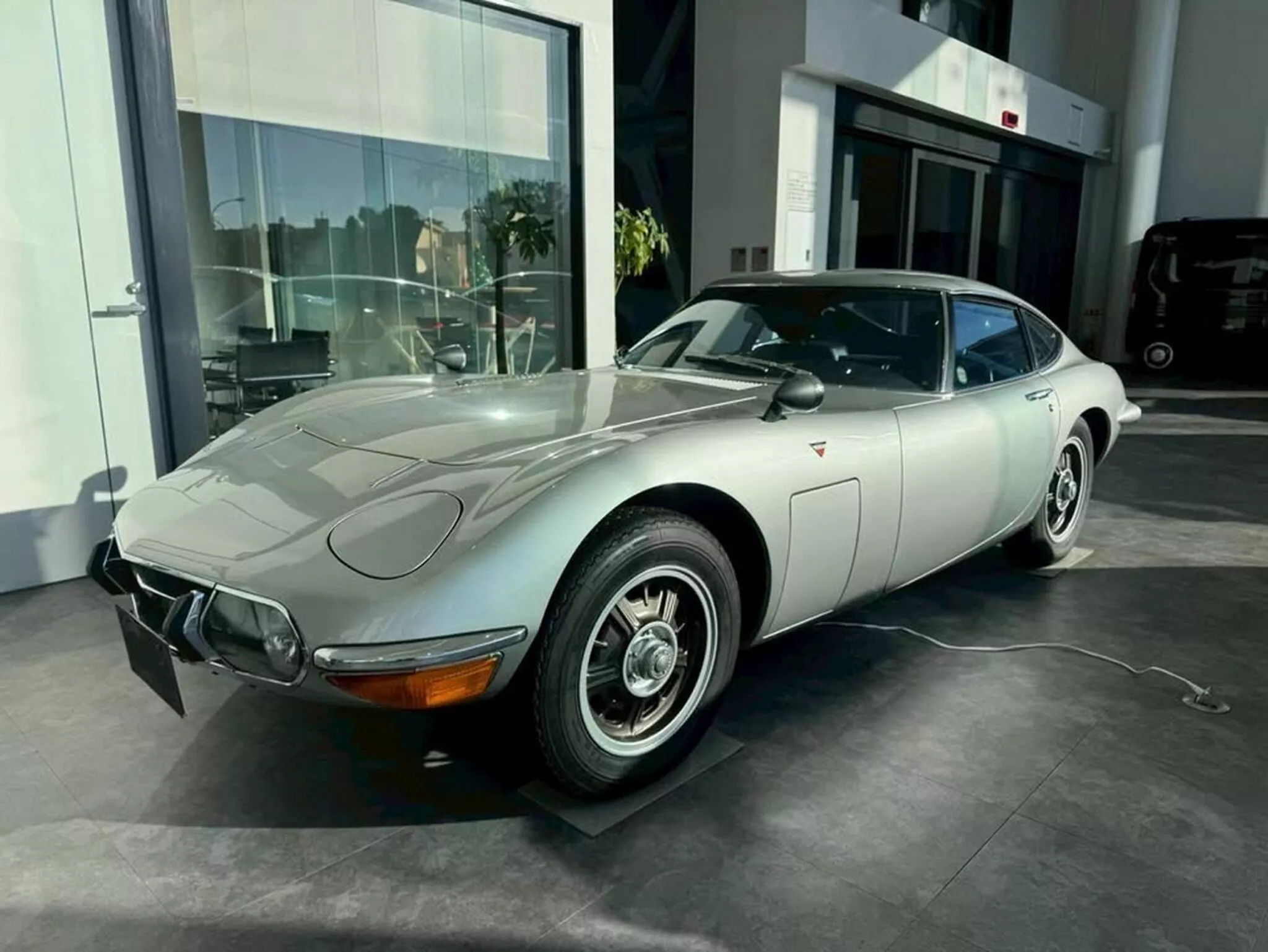 Toyota 2000GT
