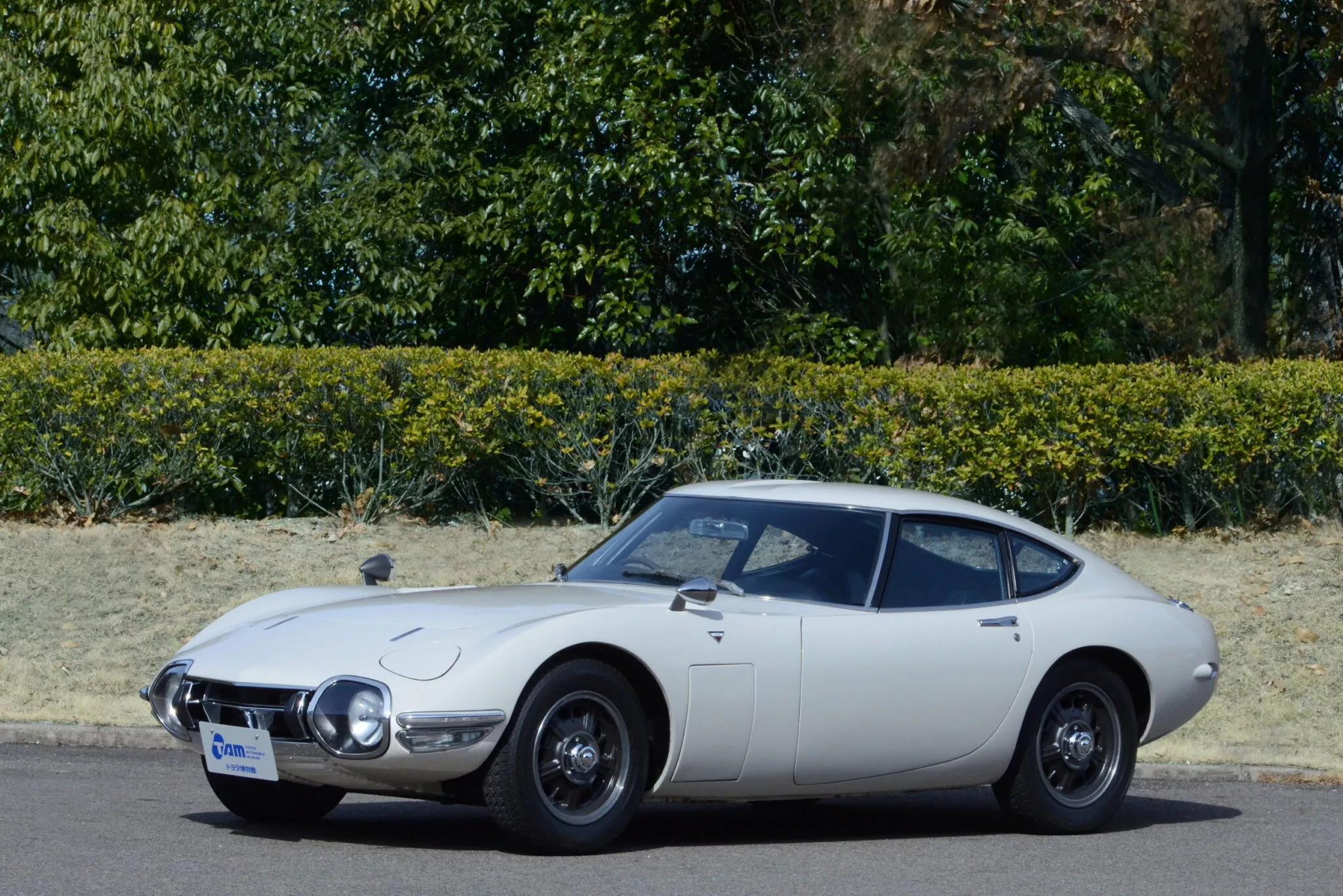 Toyota 2000GT