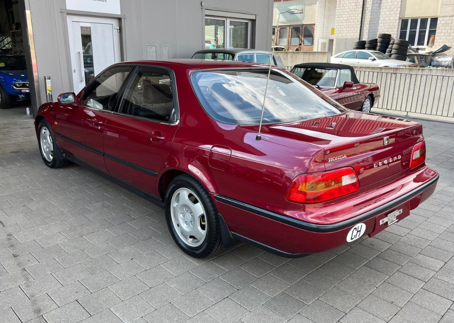 Honda Legend
