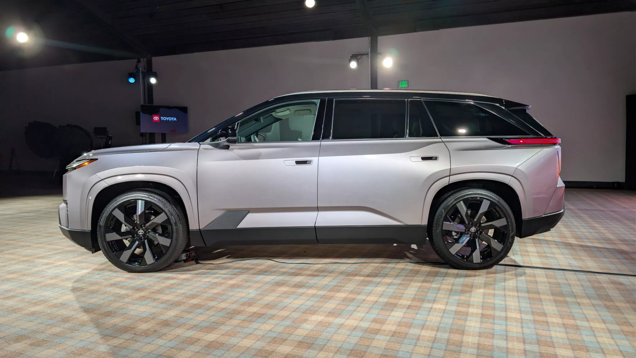 Toyota Highlander 2027