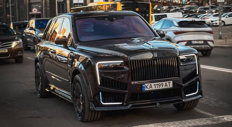 Rolls-Royce Cullinan від Mansory