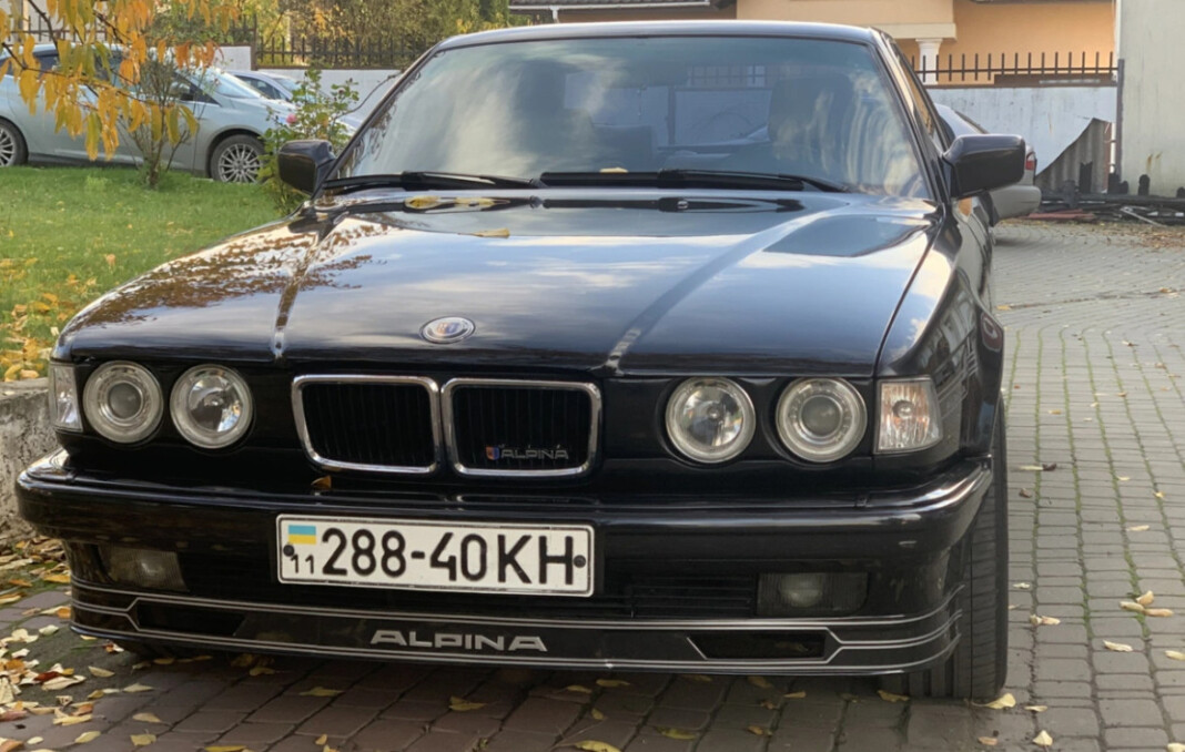 BMW Alpina B12
