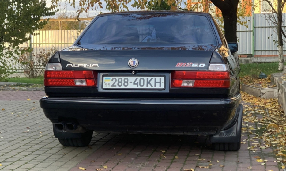 BMW Alpina B12