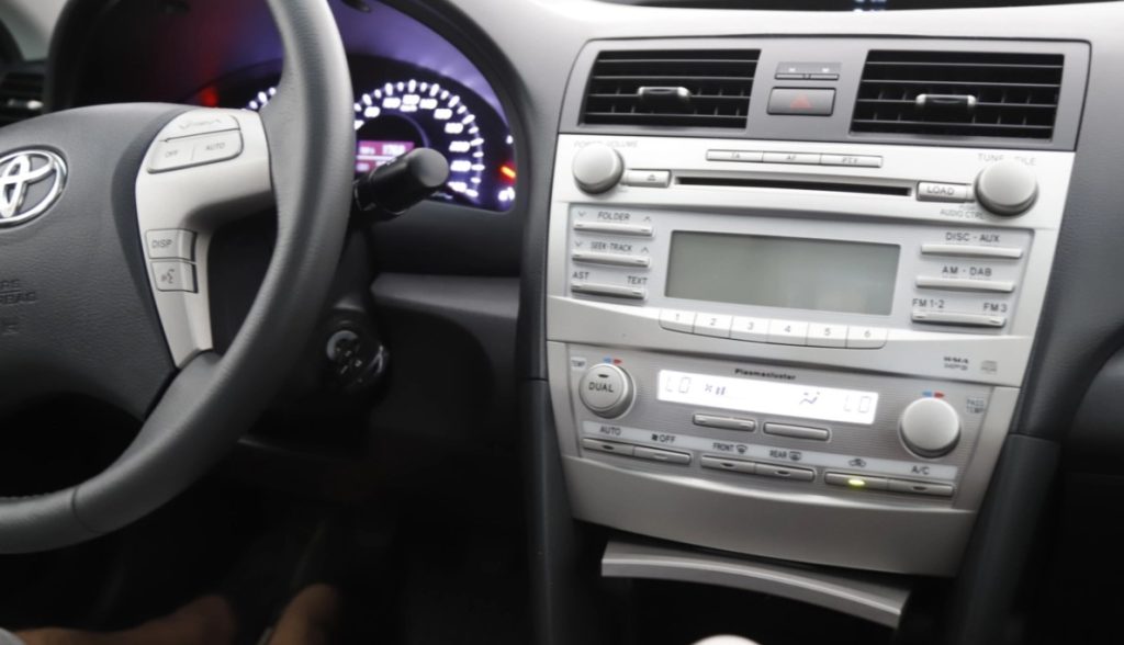 Toyota Camry XV40 2011