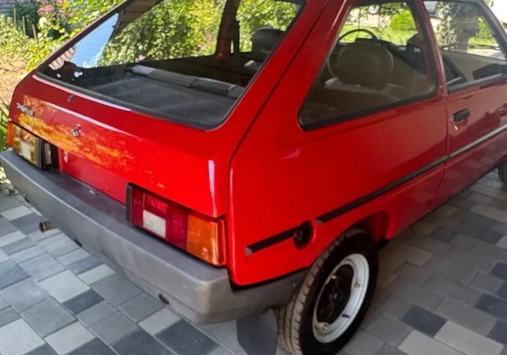 ЗАЗ-1102 «Таврія»