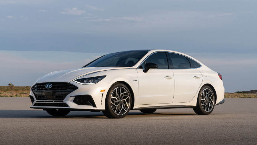 Hyundai готує до виходу Sonata 9-го покоління - AMPERCAR.com